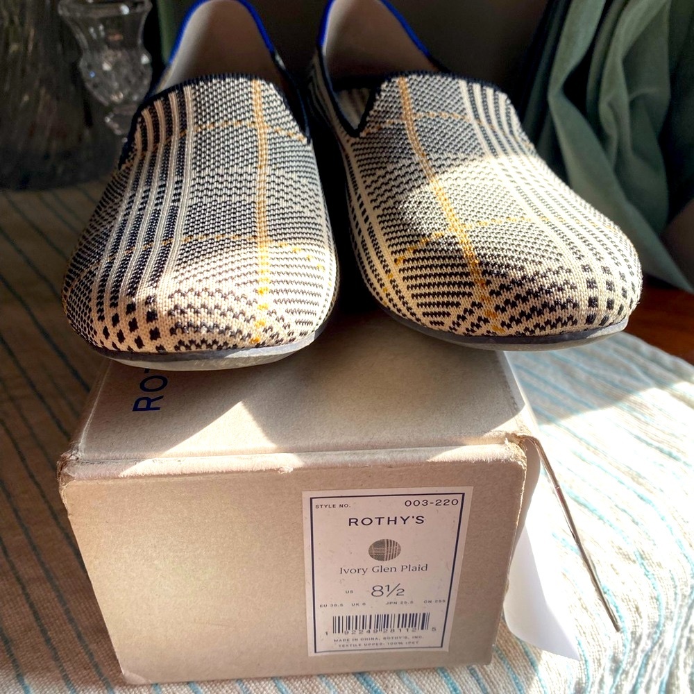 Rothy’s shoes - Picture 7 of 9